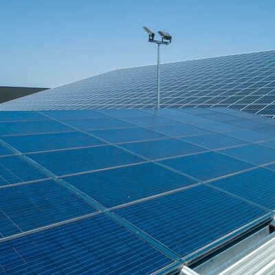 EDF ENR et AXTOM annoncent la signature d’un accord stratégique pour accélérer le développement du solaire photovoltaïque dans le bâtiment